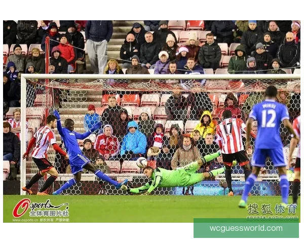 阿德耶米进球后做噤声手势挑衅球迷 引发昂达夫等人激烈冲突